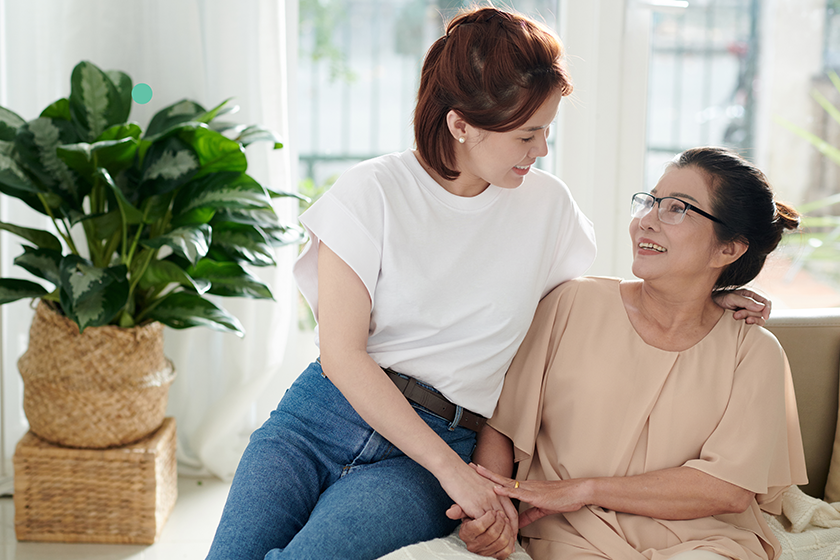 woman-visiting-senior-mother-at-home